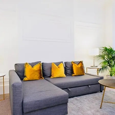 Spacious & Charming Garden Flat -Zone 2- Great For Central London Access Exterior photo